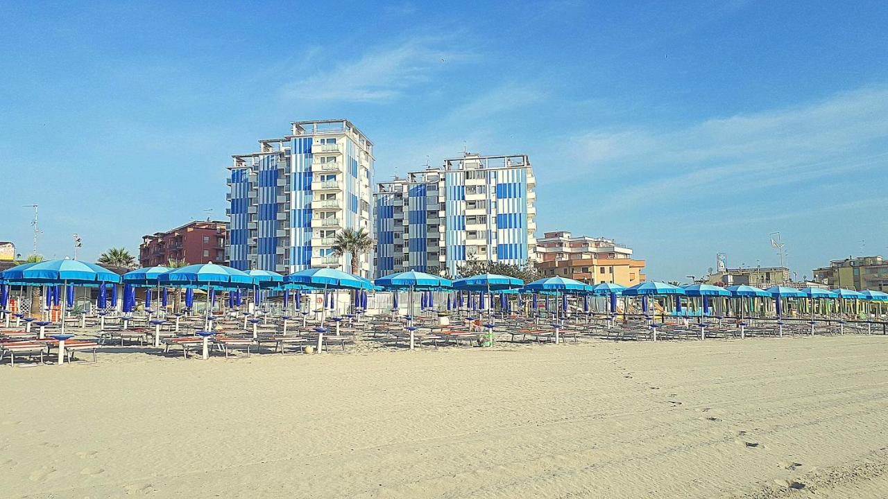 Esperia 23 Apartment Lido di Pomposa Exterior foto